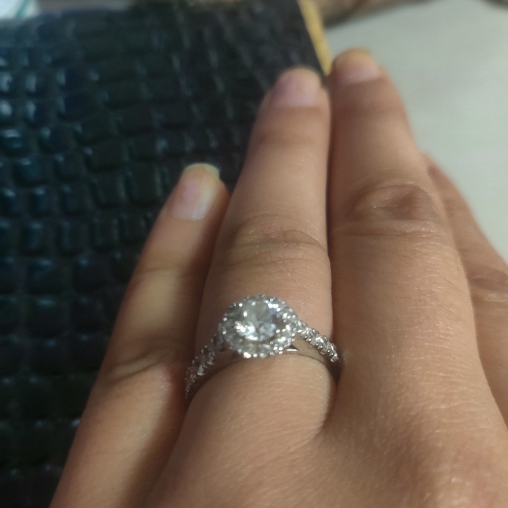 Ring - Picture 4 of 4